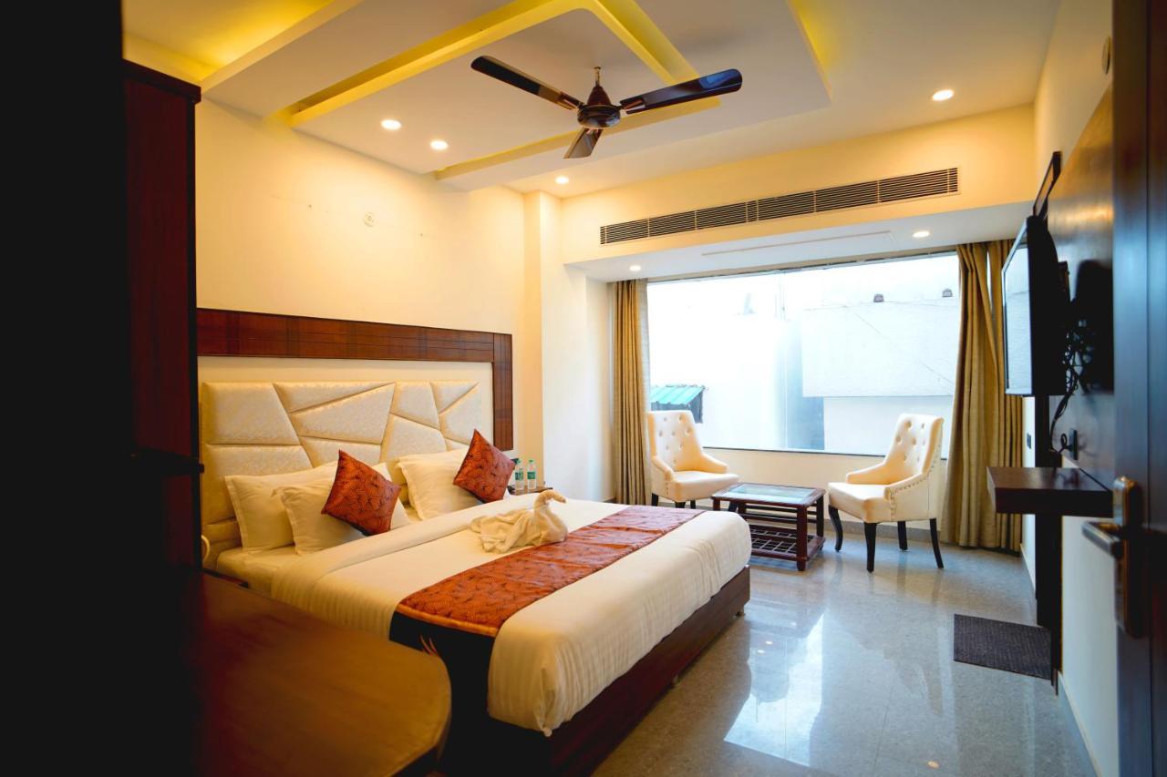 Hotel Doon'S Pride Dehradun Ngoại thất bức ảnh